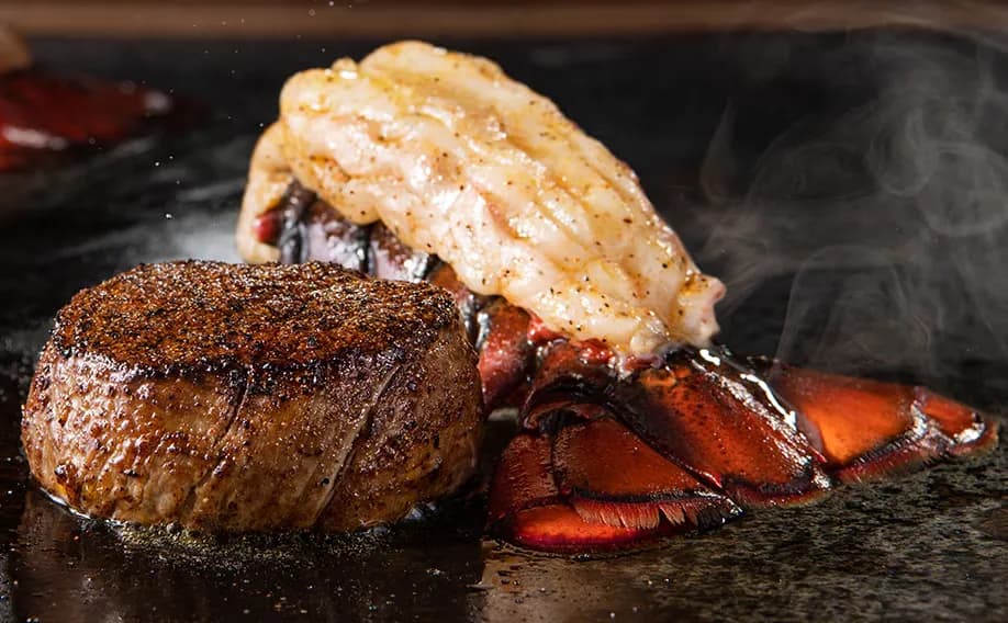 6 oz. Flo’s Filet®* with 4 oz. Lobster Tail - Grill Master Combos 6 oz. Flo’s Filet®* with 4 oz. Lobster Tail - Grill Master Combos on LongHorn Steakhouse menu